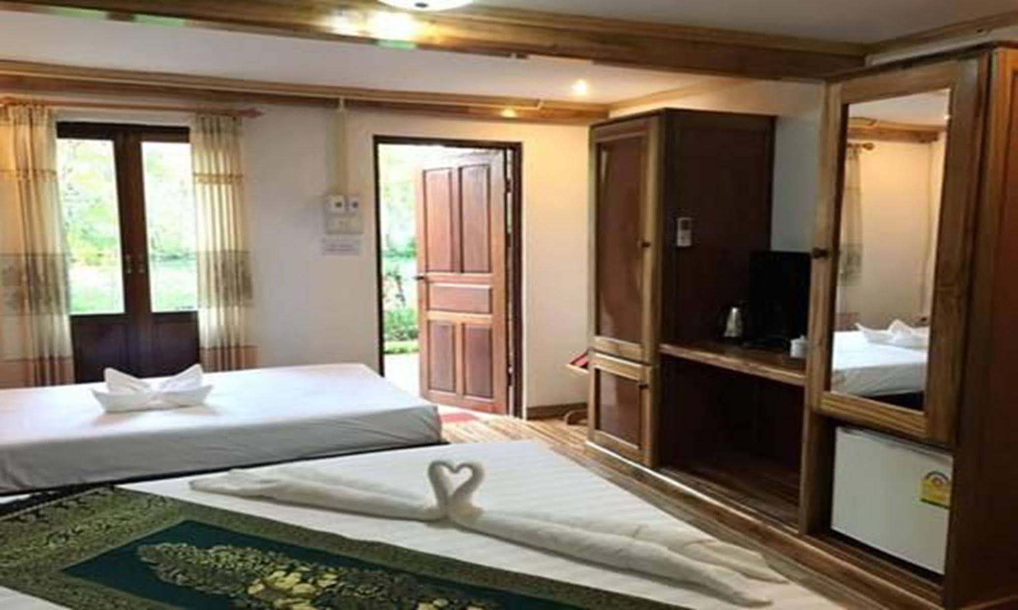 Luang Prabang Oasis Hotel Exterior photo
