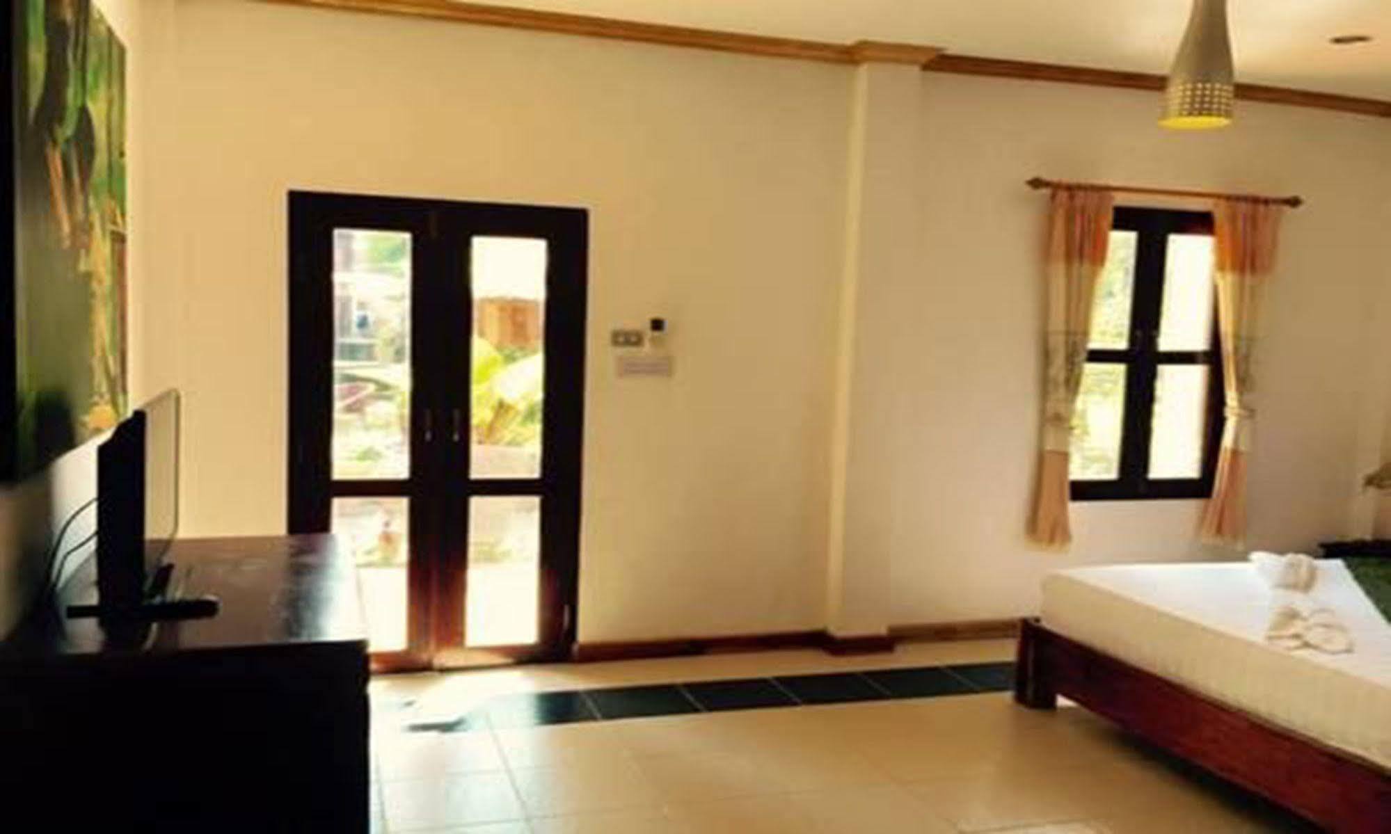 Luang Prabang Oasis Hotel Exterior photo