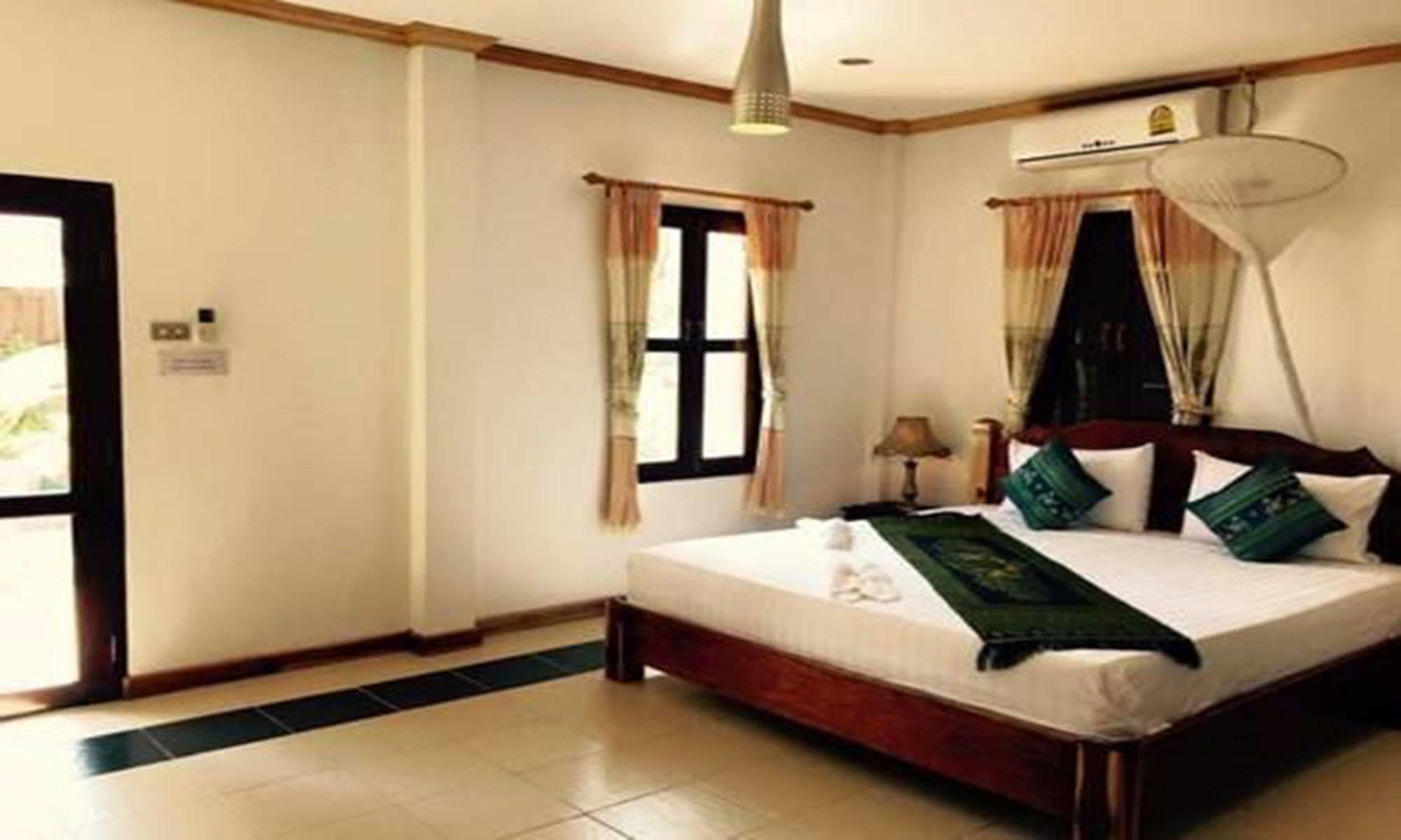 Luang Prabang Oasis Hotel Exterior photo