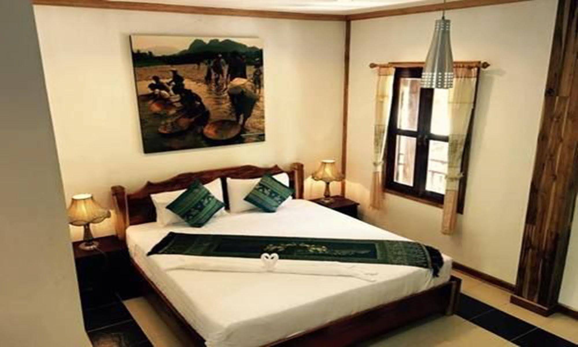 Luang Prabang Oasis Hotel Exterior photo